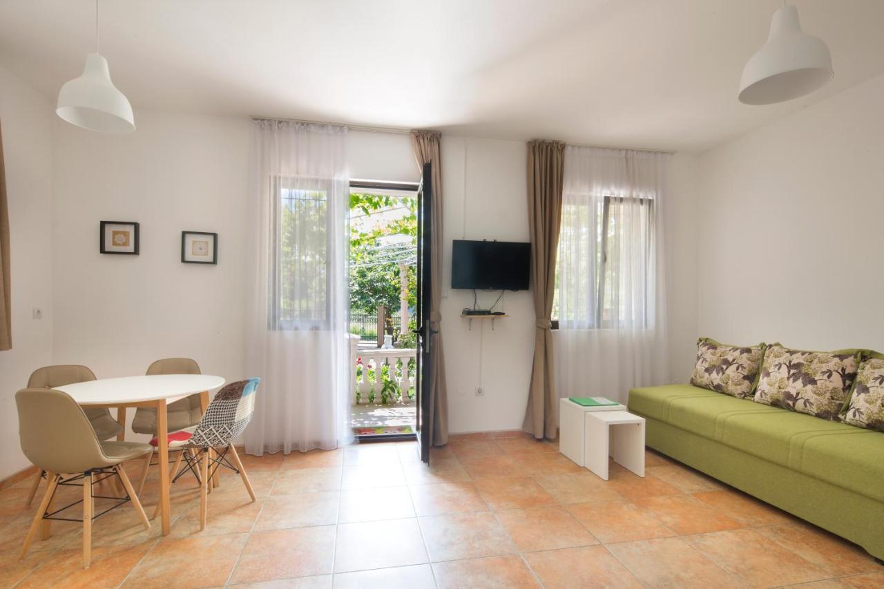 Apartments Al Parma Budva Exterior photo